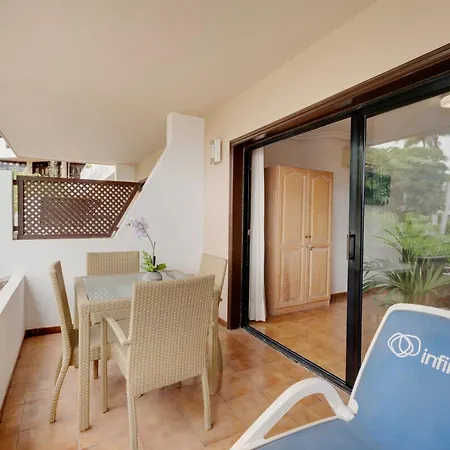 Albatros Park Apartment *